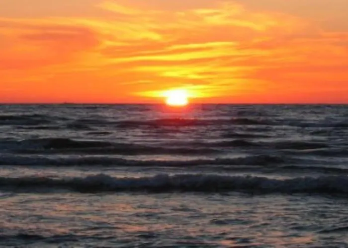 بيت للعطل Jeszcze Bardziej Dziki Sad Slajszewo